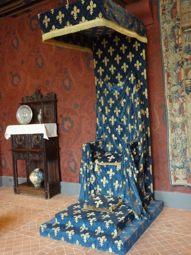 Trône royal. Bois. Source Laure Trannoy.