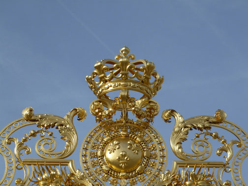 Grille-Château de Versailles (Source Michel Hourdebaigt).
